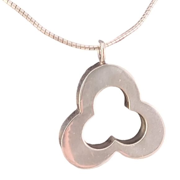 Sterling Modernist 3D Trefoil Pendant with Omega Chain - Picture 1 of 10